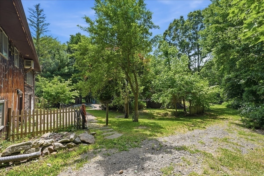 47 Old Oaken Bucket Road Norwell, MA 02061 - Photo 4 of 18