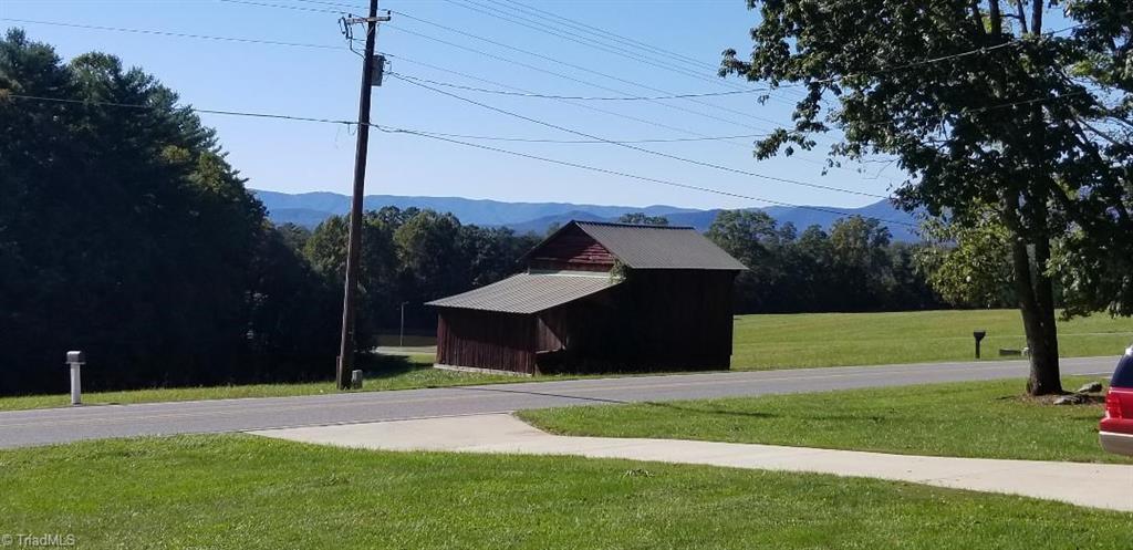 430 Pine Ridge Road Mount Airy, NC 27030 - Photo 11 of 42 Gallery Image 11