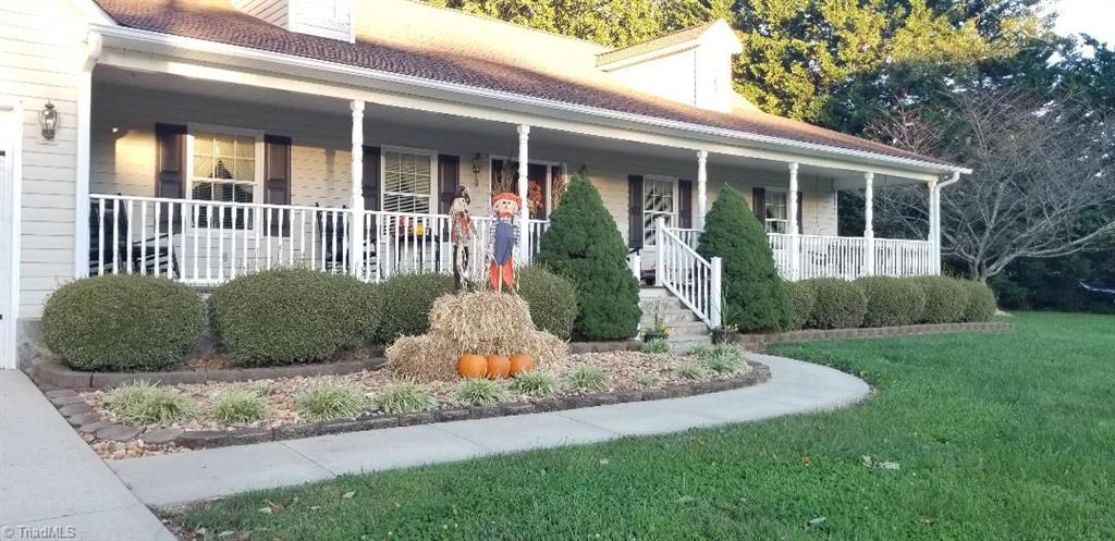 430 Pine Ridge Road Mount Airy, NC 27030 - Photo 4 of 42 Gallery Image 4
