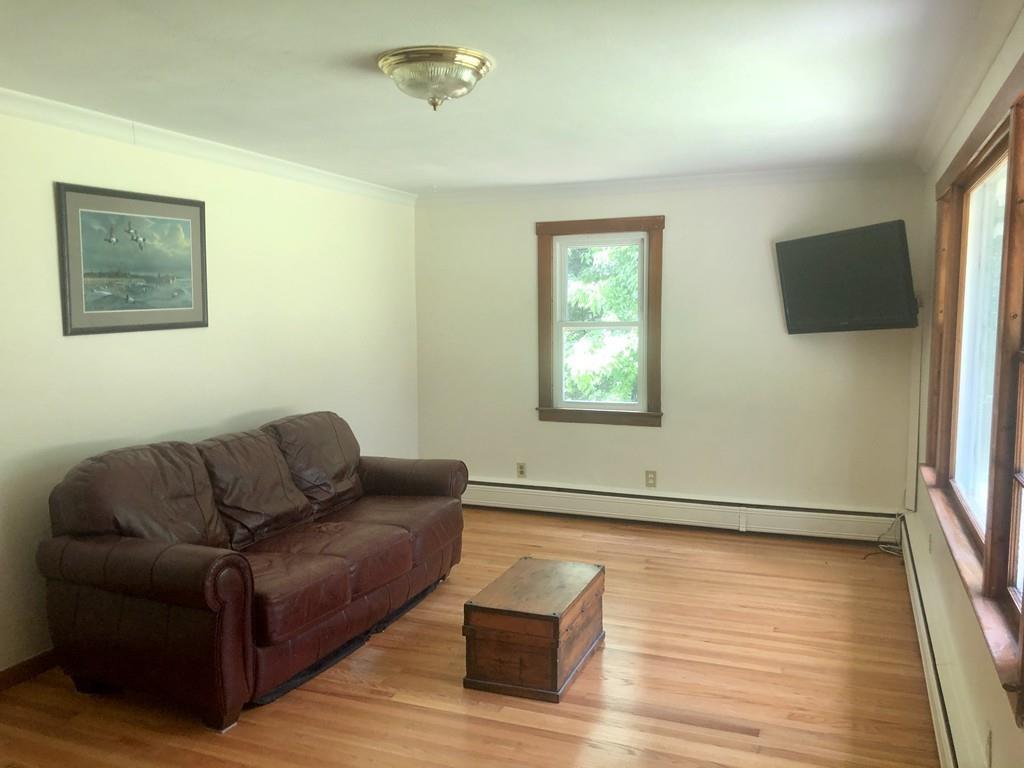 350 Southampton Road Holyoke, MA 01040 - Photo 8 of 23