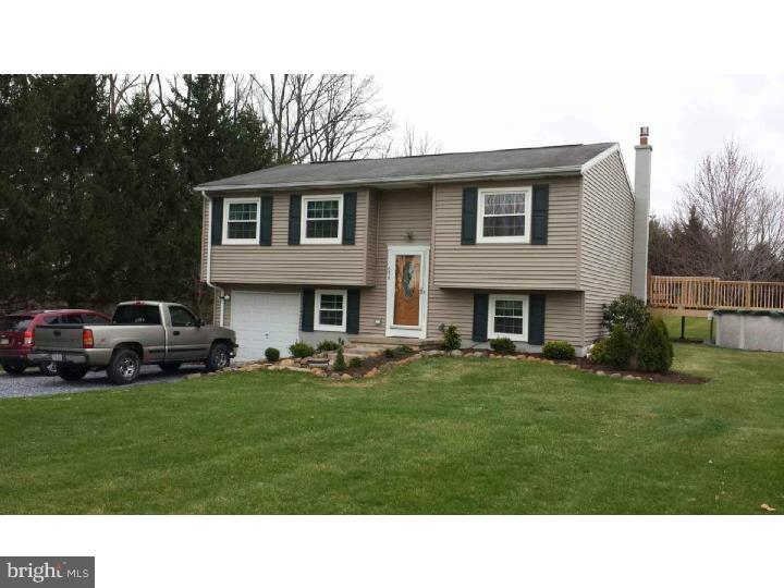 698 Milton Grove Road North Elizabethtown, PA 17022 - Photo 1 of 22 Gallery Image 1