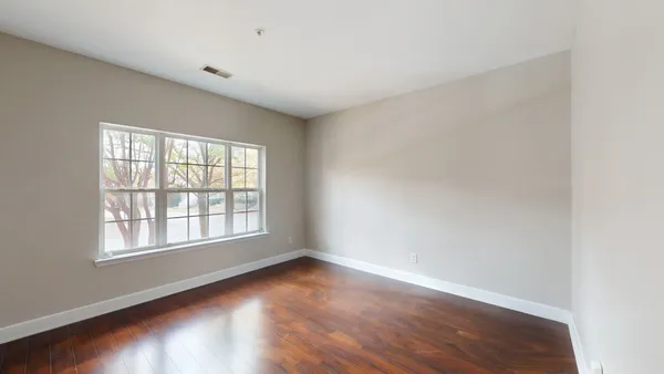 $1,750 | 7231 Althorp Way, Unit R2, Nashville, TN 37211