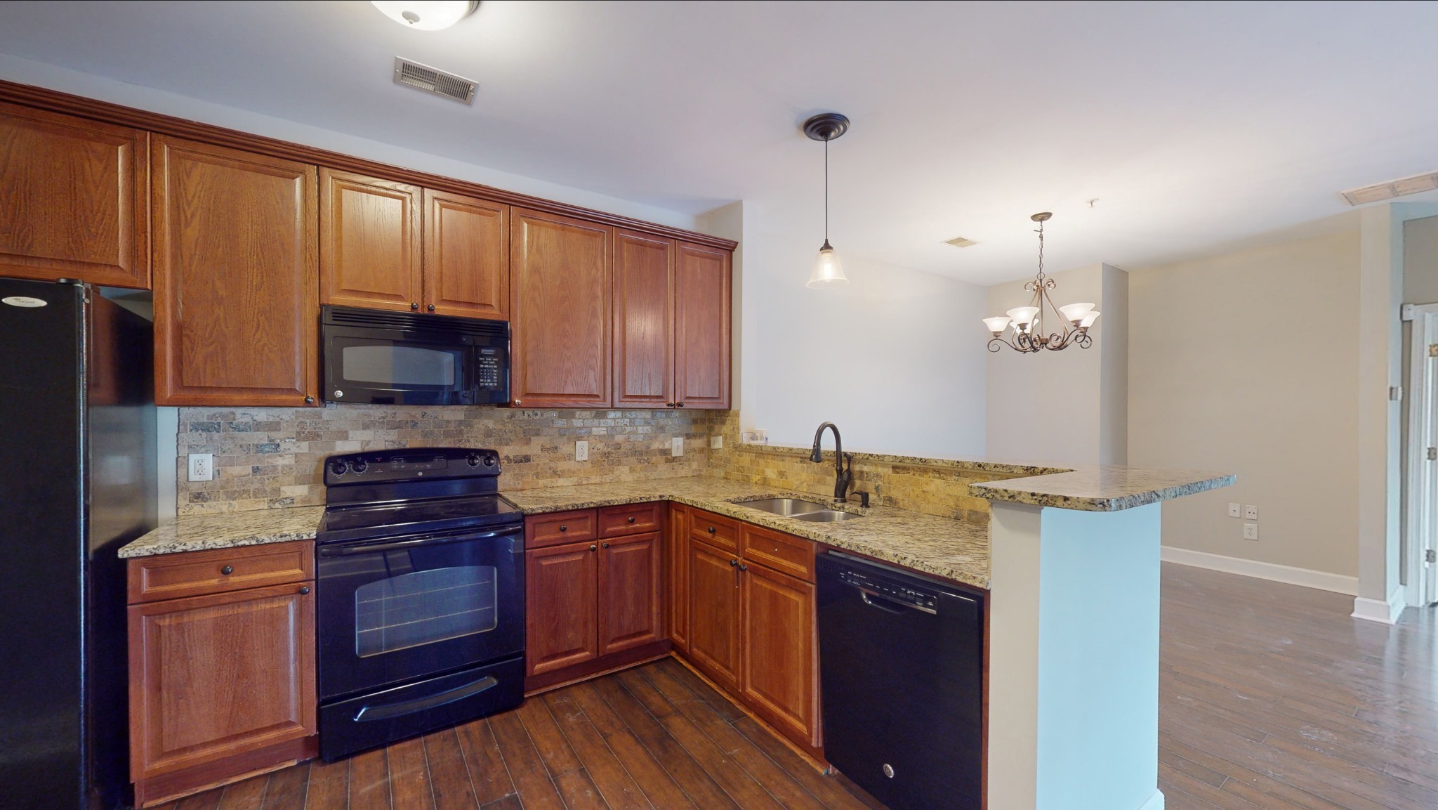 7231 Althorp Way, Unit R2 Nashville, TN 37211 - Photo 2 of 16