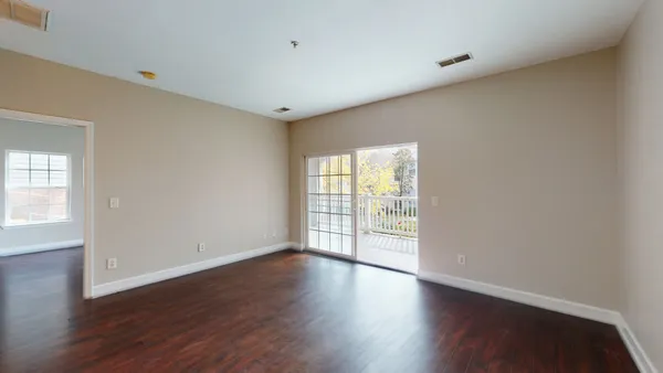 $1,750 | 7231 Althorp Way, Unit R2, Nashville, TN 37211