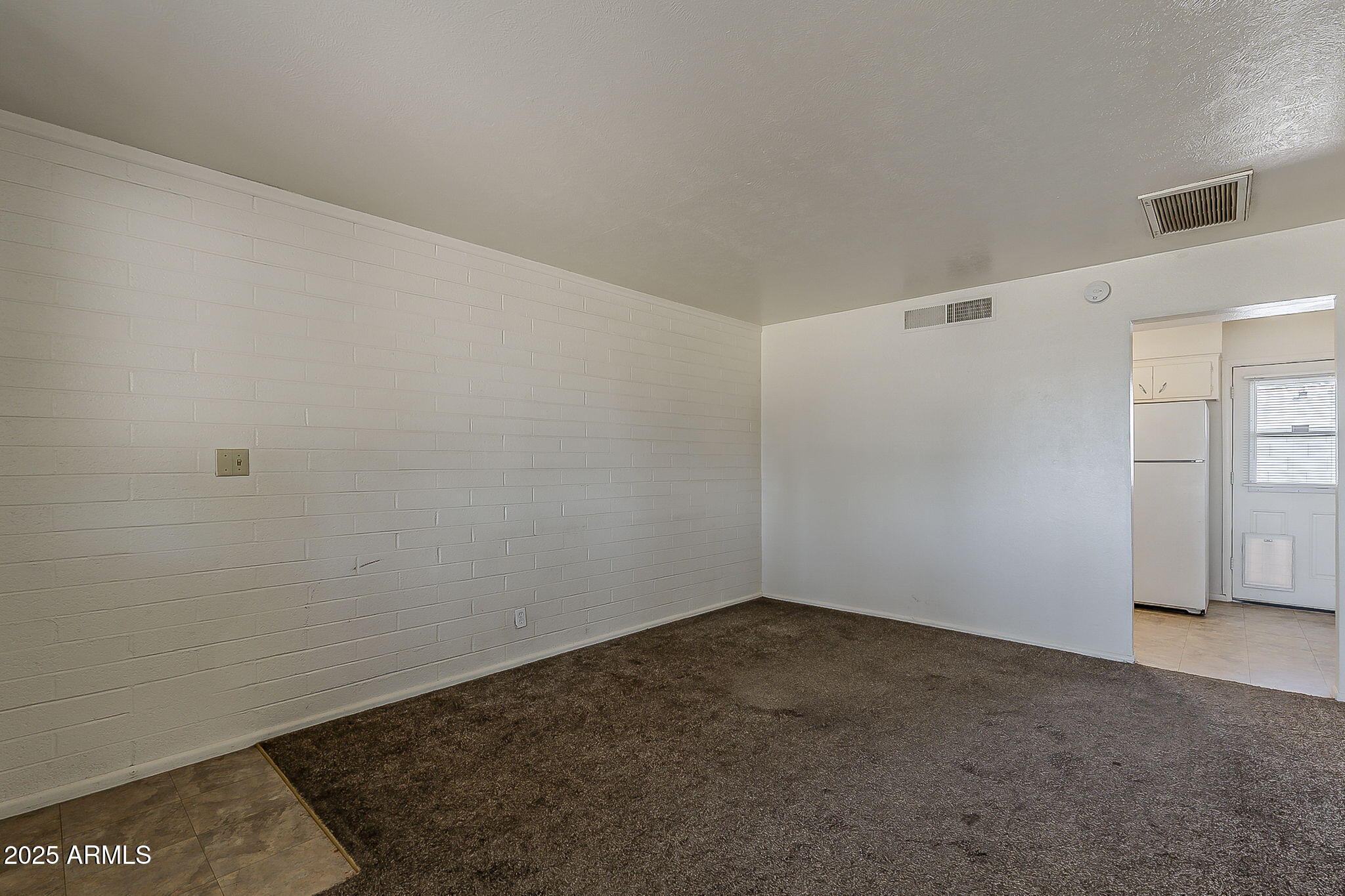 6225 North 10th Place Phoenix, AZ 85014 - Photo 13 of 32 a view of small space