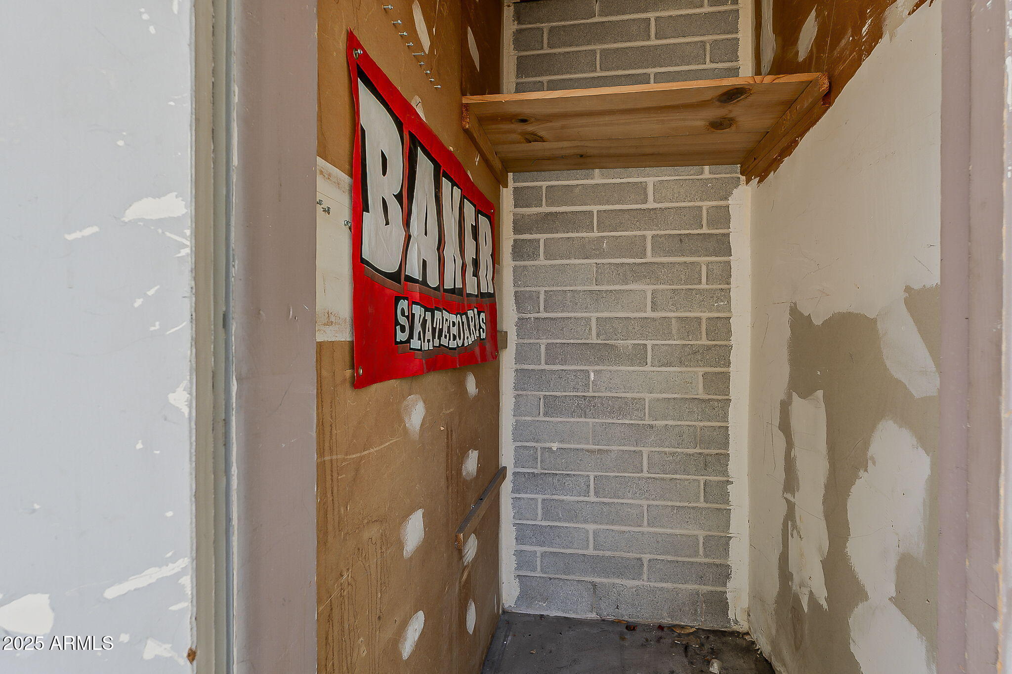 6225 North 10th Place Phoenix, AZ 85014 - Photo 29 of 32 a view of an entryway door