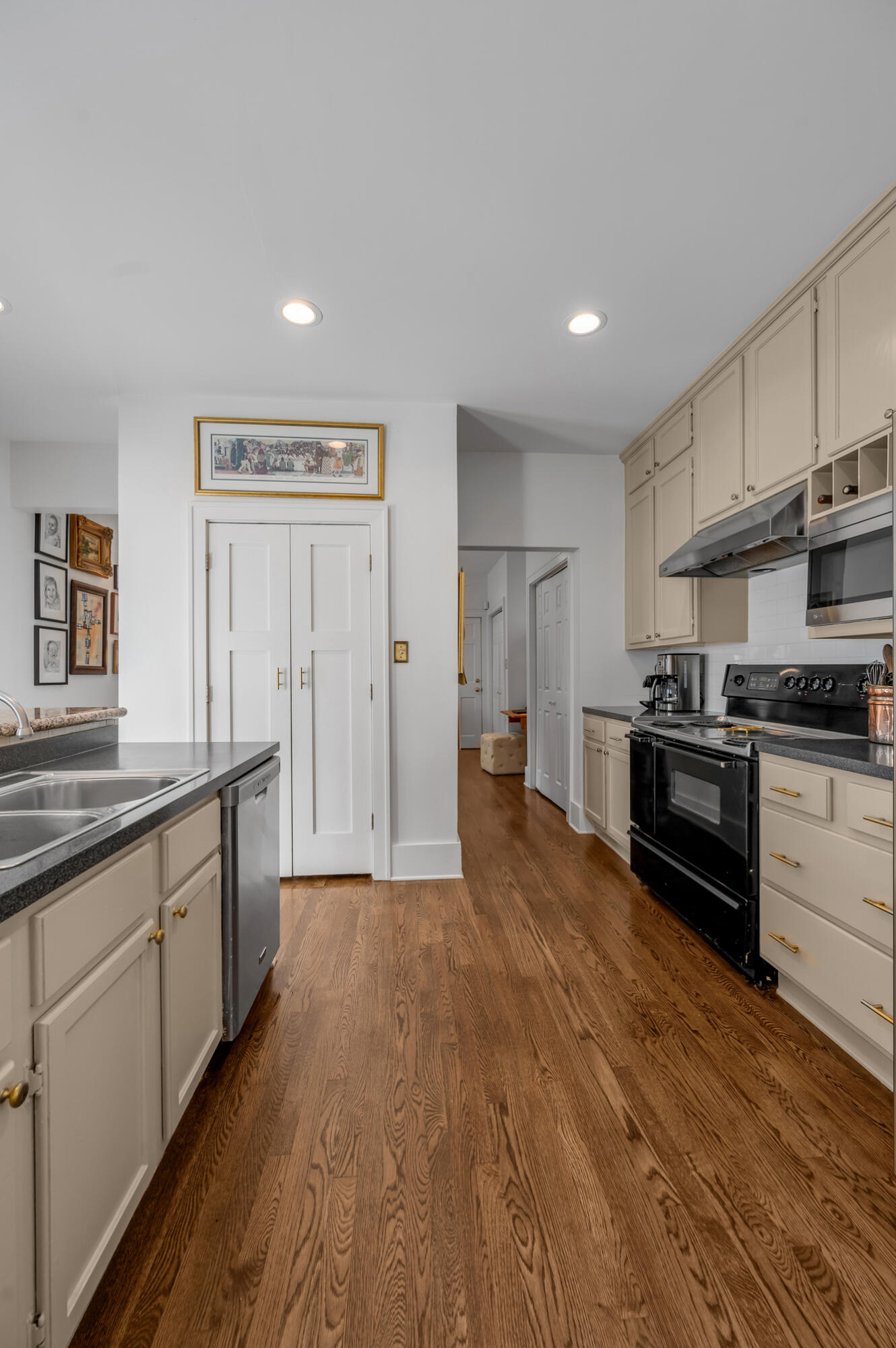 300 Irvine Road Lexington, KY 40502 - Photo 26 of 59 TDB_0028