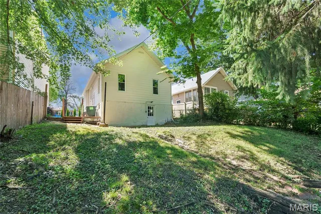 $234,900 | 6215 Columbia Avenue, St. Louis, MO 63139