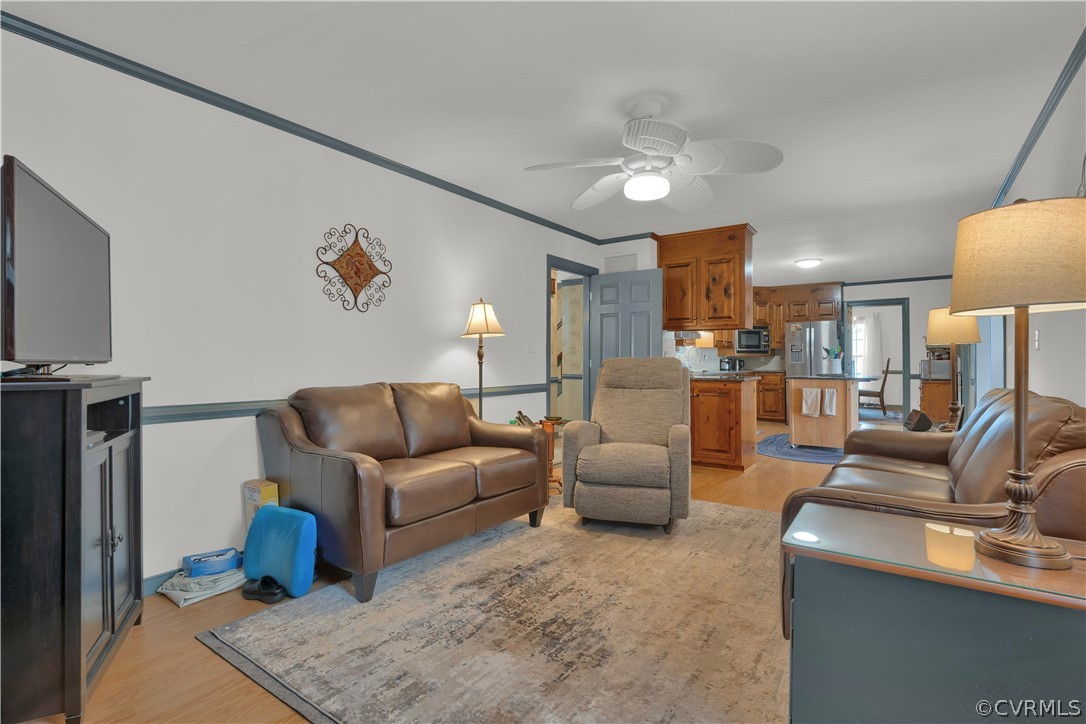 13113 Bluemont Road Chester, VA 23831 - Photo 19 of 41 a living room with furniture and kitchen view