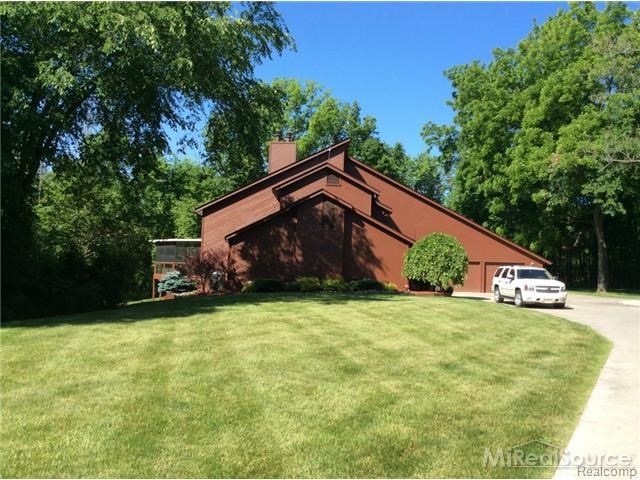 53289 Baker Road Chesterfield, MI 48047 - Photo 1 of 42