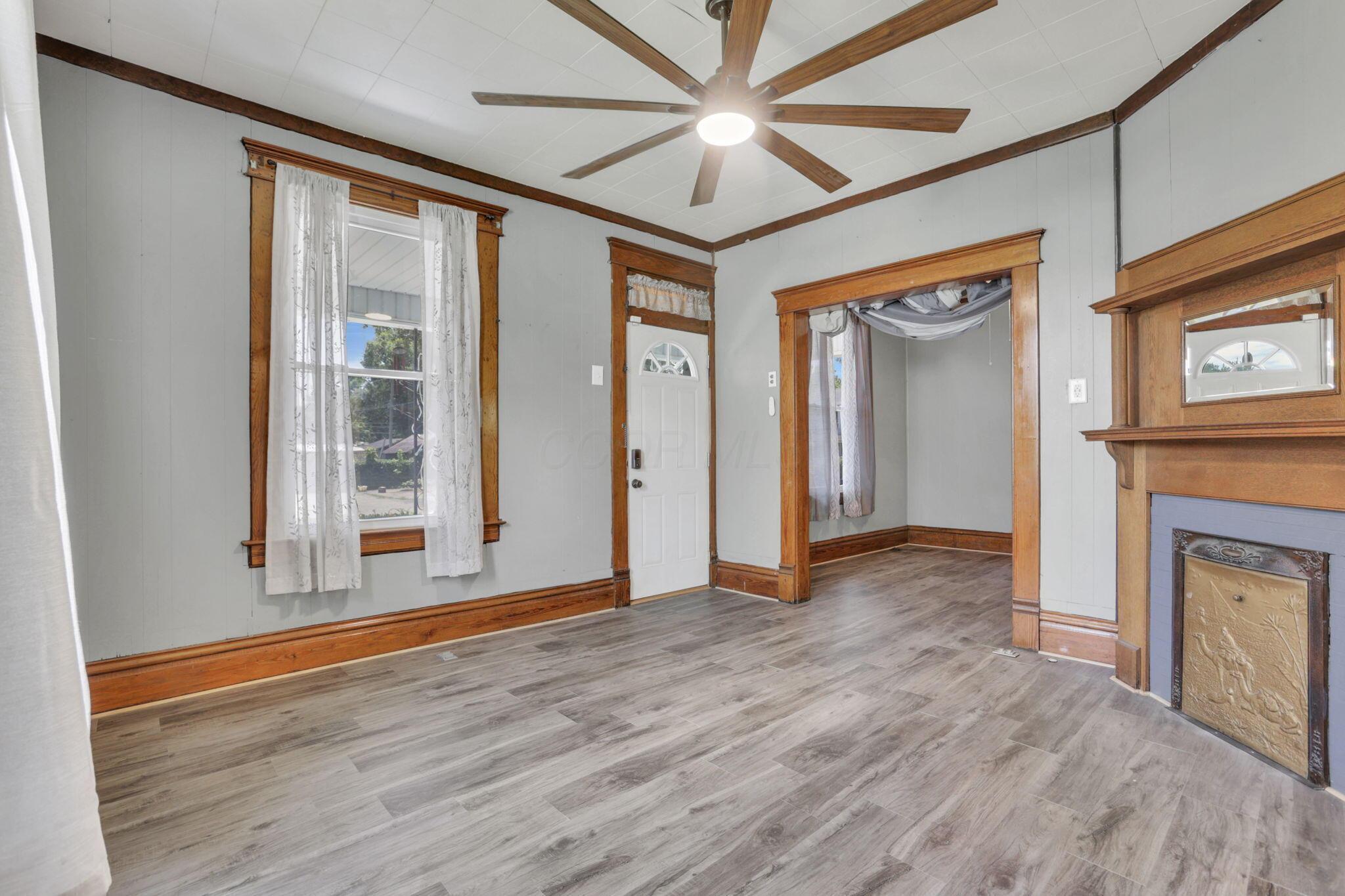 331 Short Avenue Logan, OH 43138 - Photo 6 of 26 7-web-or-mls-LO5A8414