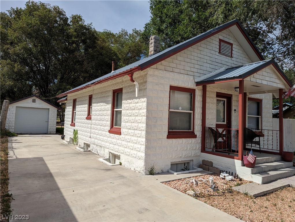 760 A Street Caliente, NV 89008 - Photo 2 of 24 Gallery Image 2