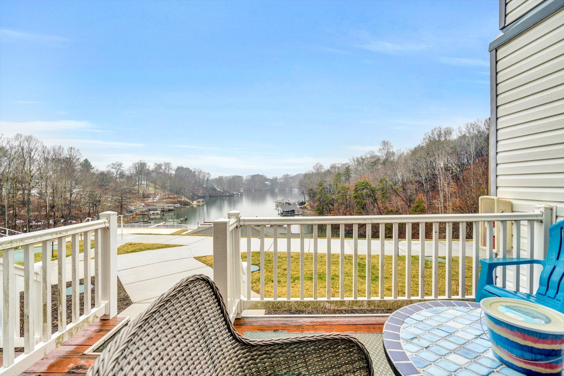 1089 Bluewater Drive, Unit 305 Moneta, VA 24121 - Photo 6 of 41 a view of balcony with wooden floor and outdoor seating