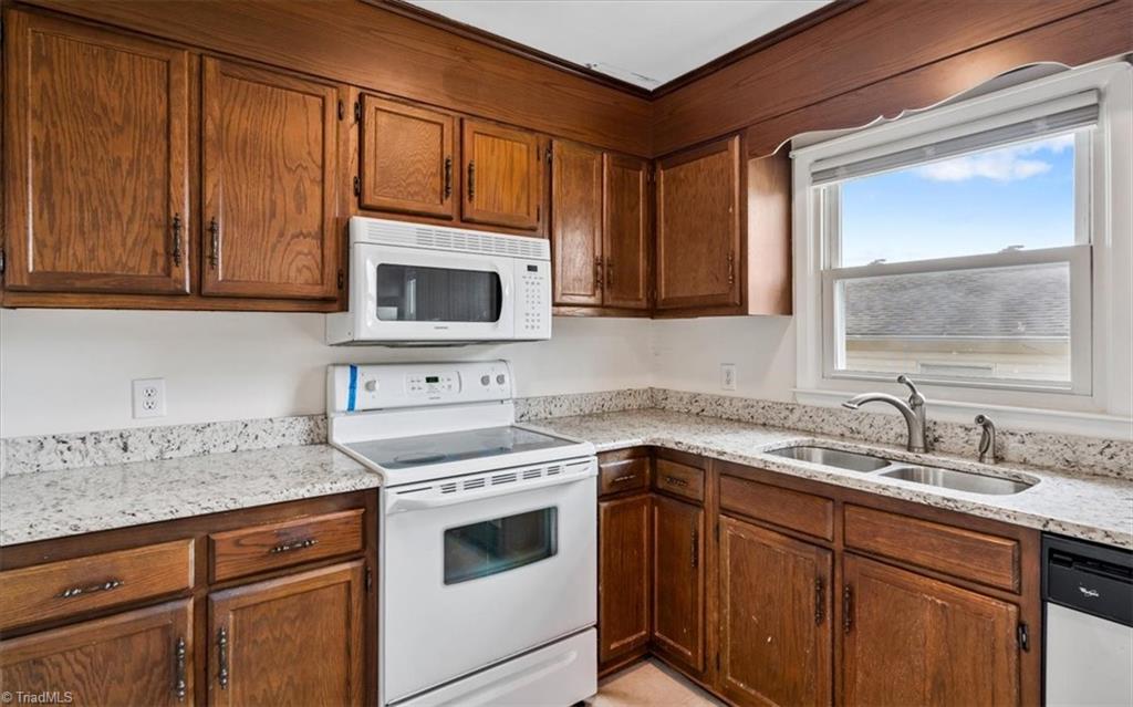 4814 Greenbrook Road Browns Summit, NC 27214 - Photo 13 of 50 Gallery Image 13