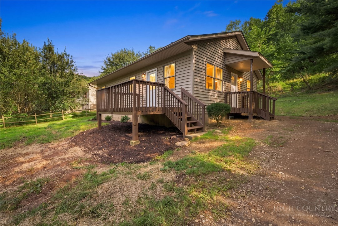 149 Red Maple Lane Boone, NC 28607 - Photo 2 of 29 Gallery Image 2