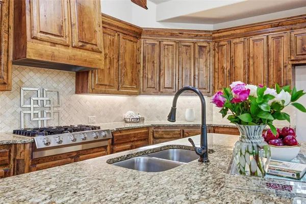 $1,599,000 | 503 Burke Drive, Lucas, TX 75002