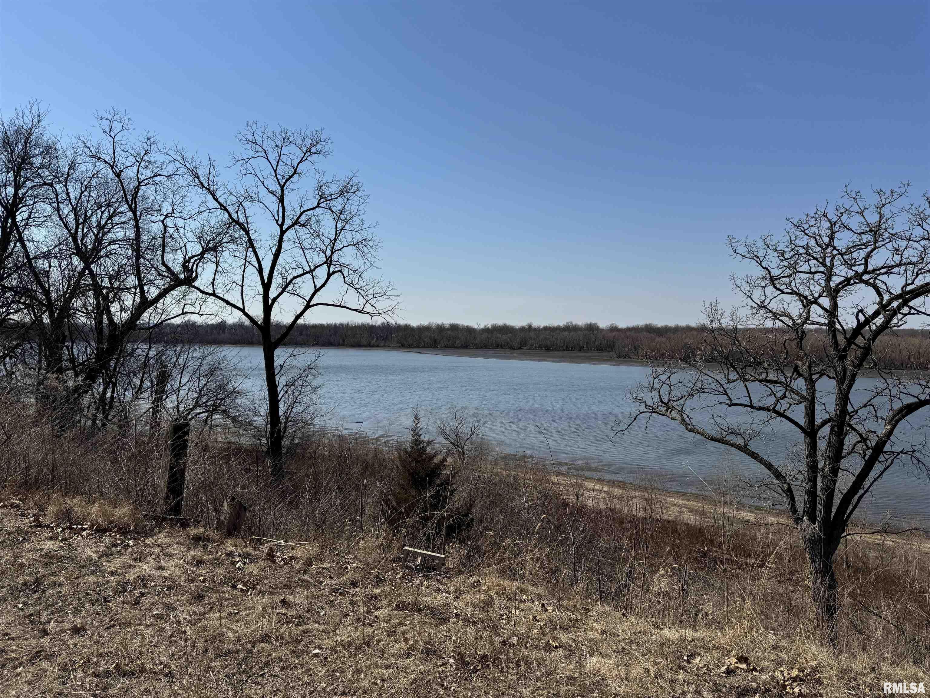 19168 Quiver Beach Road Havana, IL 62644 - Photo 2 of 4 Gallery Image 2