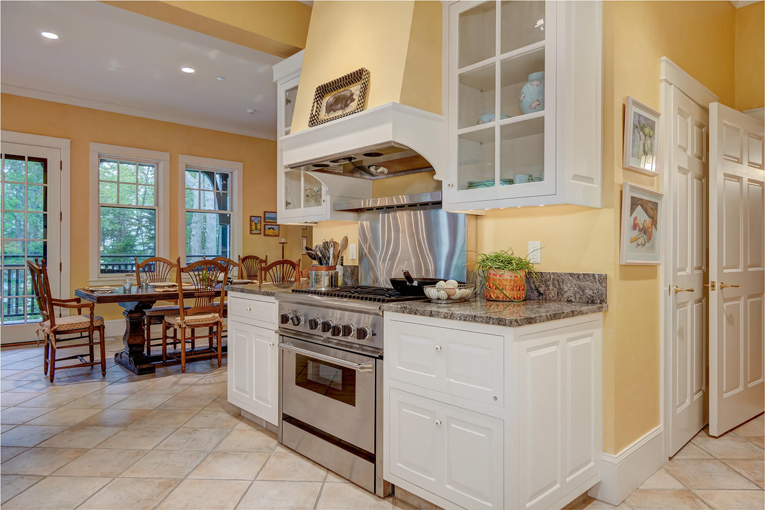 320-330 Sound Drive Mount Desert, ME 04660 - Photo 36 of 68 25-10.Kitchen stove