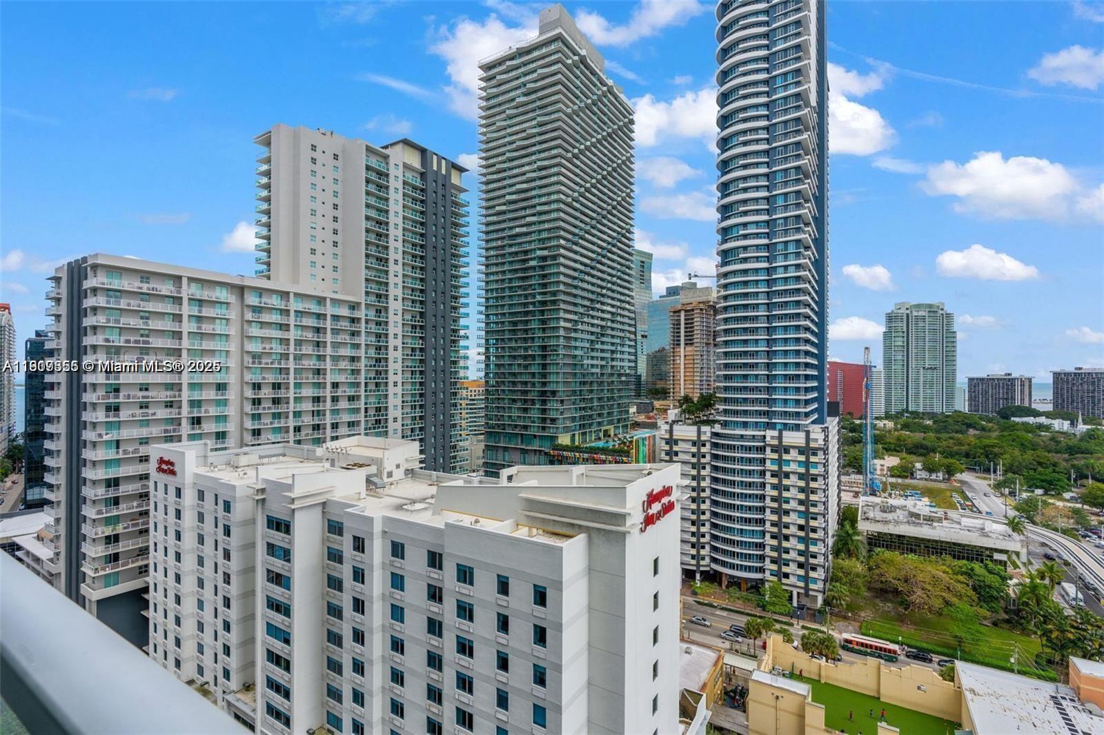 79 Southwest 12th Street, Unit 2204S Miami, FL 33130 - Photo 21 of 27 a front view of a city