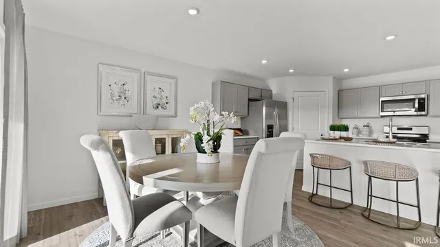 $329,900 | 6784 Jerome Pk Place, Fort Wayne, IN 46835