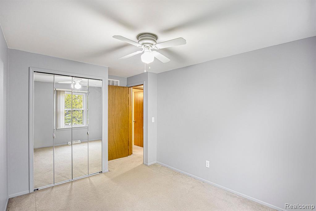 2927 Corinthia Drive Rochester Hills, MI 48309 - Photo 15 of 32