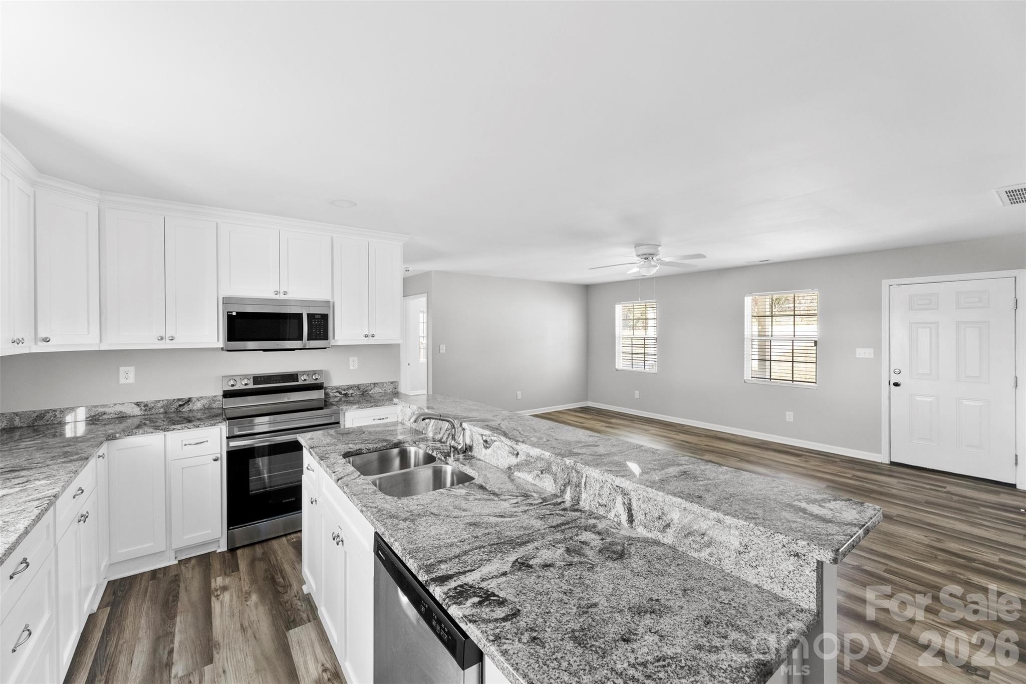 810 4th Street Kings Mountain, NC 28086 - Photo 2 of 41