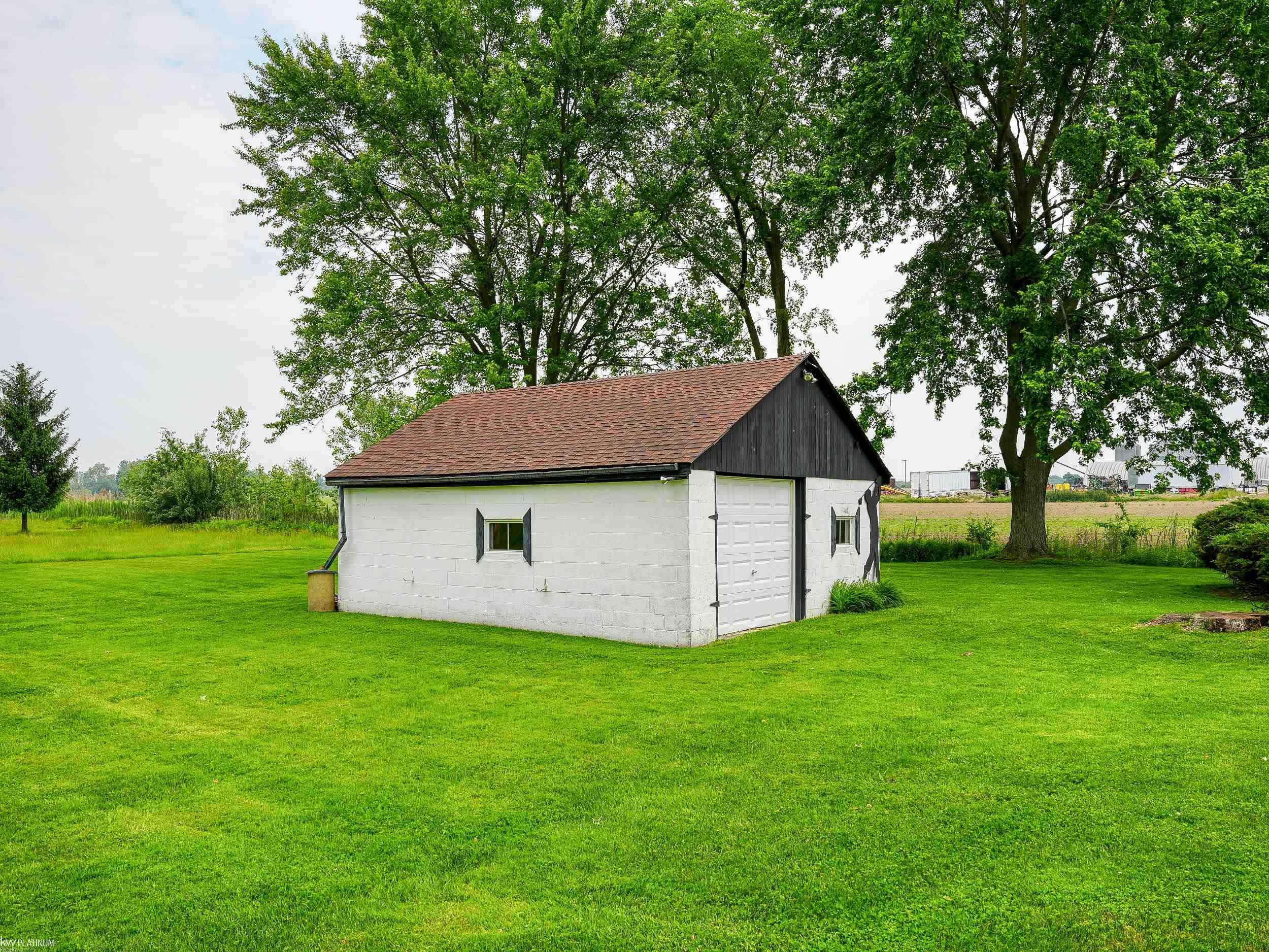 21575 24 Mile Road Macomb, MI 48042 - Photo 11 of 44 50178234-8c33a11e-f095-4cce-9689-297ea534328e.JPG