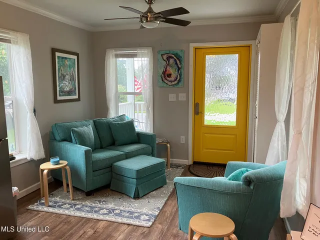 $175,000 | 305 South Cleveland Avenue, Long Beach, MS 39560