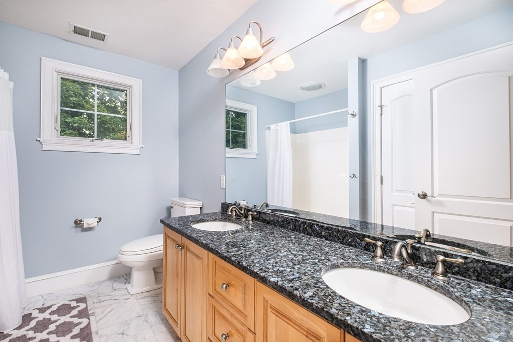 11 Bobolink Road Wellesley, MA 02481 - Photo 28 of 38