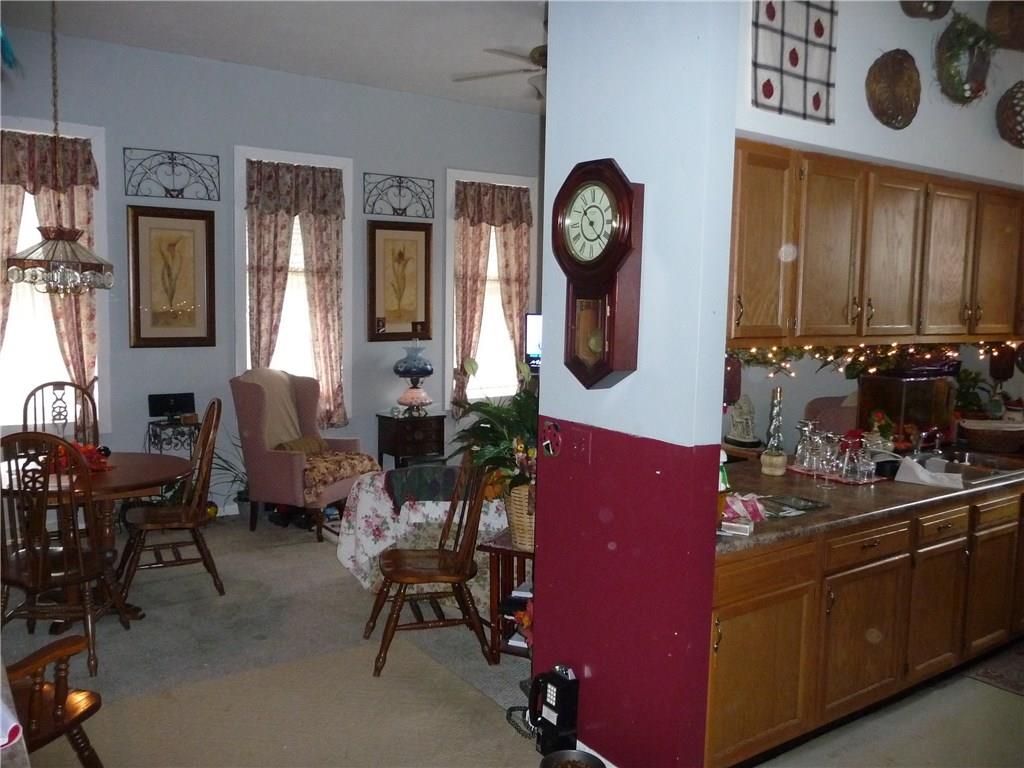 397 Connecticut Avenue Rochester, PA 15074 - Photo 4 of 6