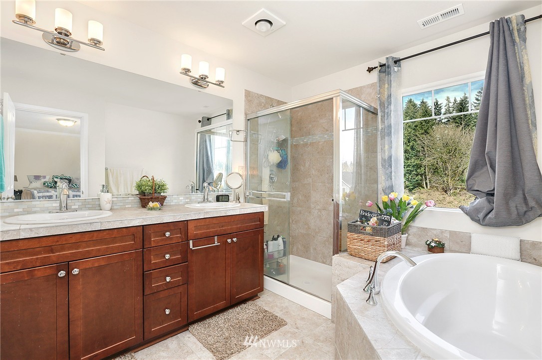 3604 202nd Pl S East Bothell, WA 98012 - Photo 14 of 20