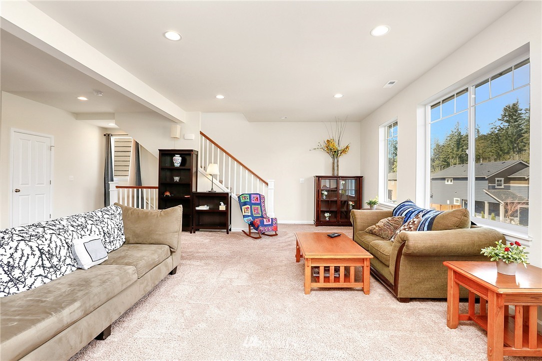 3604 202nd Pl S East Bothell, WA 98012 - Photo 10 of 20