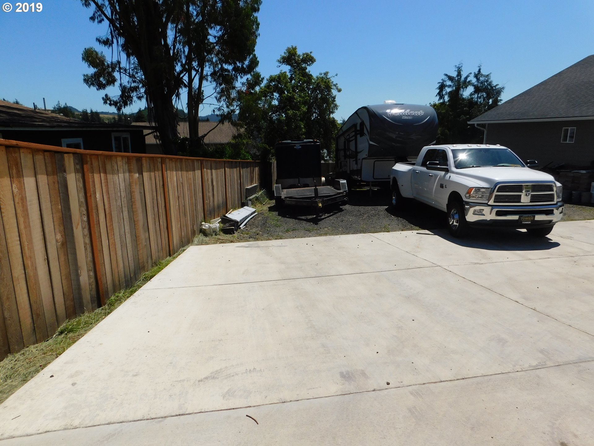 1434 Harris Street Myrtle Point, OR 97458 - Photo 3 of 24 Gallery Image 3
