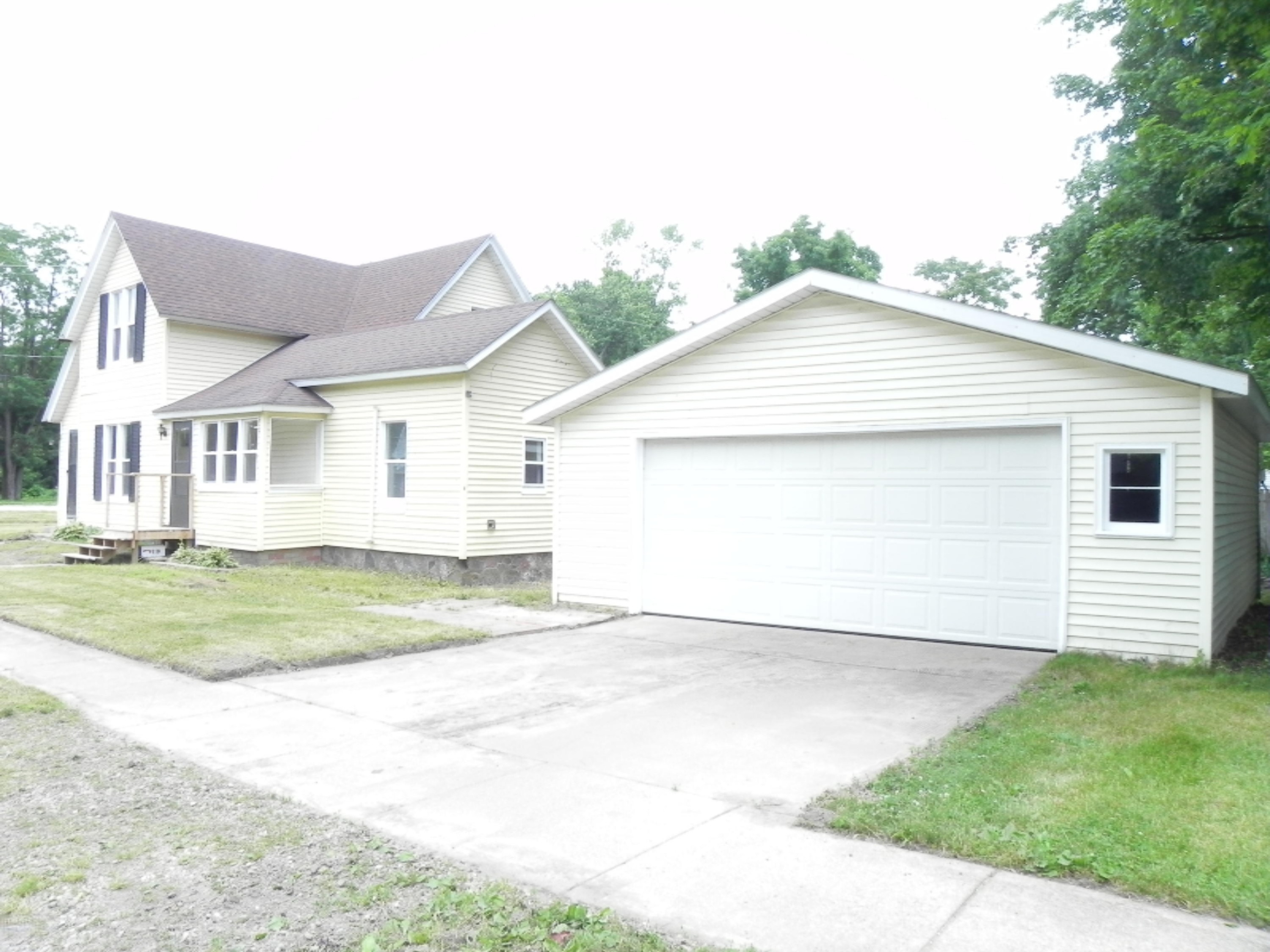119 West St Marys Street Decatur, MI 49045 - Photo 1 of 25 DSCN6514