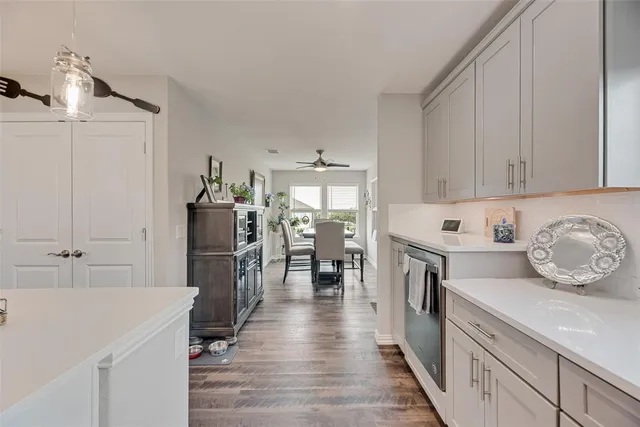 $329,000 | 1001 Memorial Drive, Aubrey, TX 76227