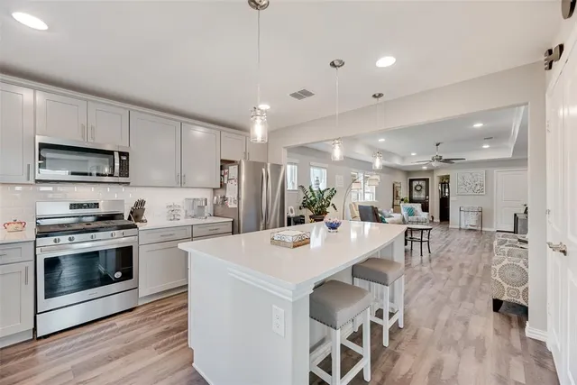 $329,000 | 1001 Memorial Drive, Aubrey, TX 76227