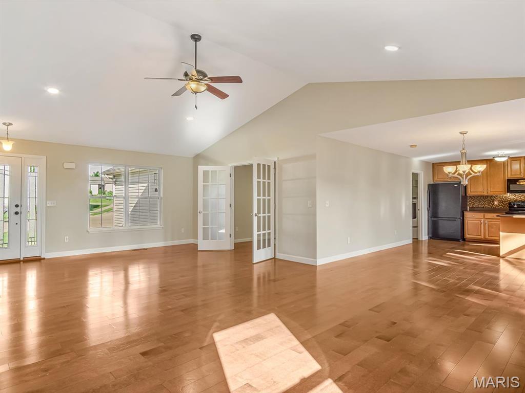831 Victorian Avenue Waterloo, IL 62298 - Photo 7 of 40