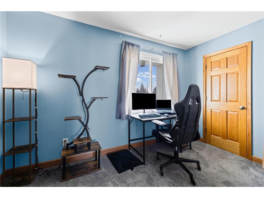 6016 Golden Valley Road Minneapolis, MN 55422 - Photo 14 of 23