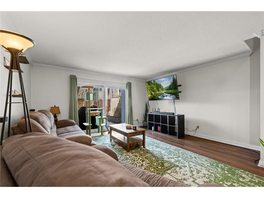 6016 Golden Valley Road Minneapolis, MN 55422 - Photo 7 of 23