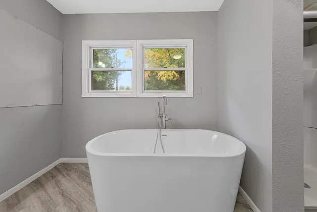 $350,000 | 501 Seabury Lane, Faribault, MN 55021