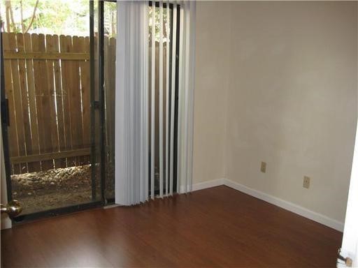 2815 Rio Grande Street, Unit 108 Austin, TX 78705 - Photo 4 of 8
