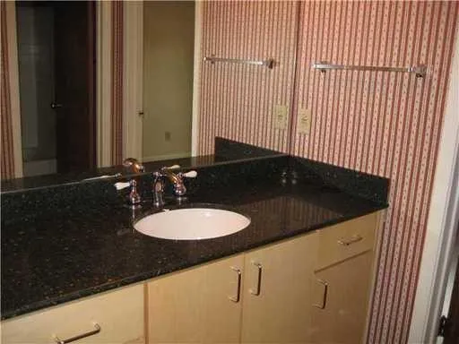 $699 | 2815 Rio Grande Street, Unit 108, Austin, TX 78705