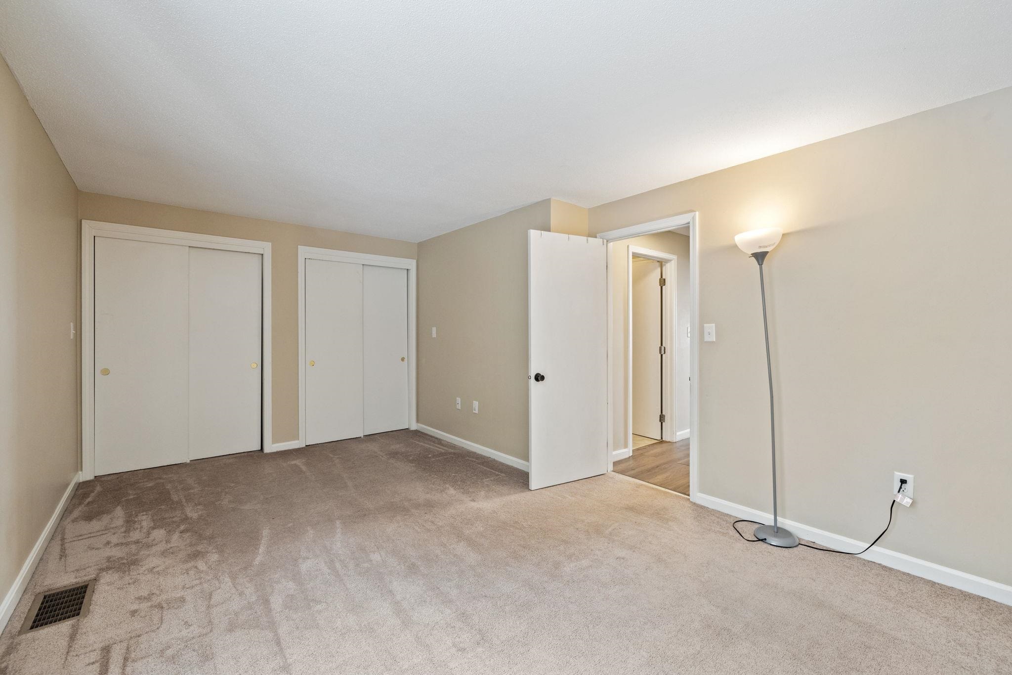 73 East Ridge Road Merrimack, NH 03054 - Photo 11 of 40