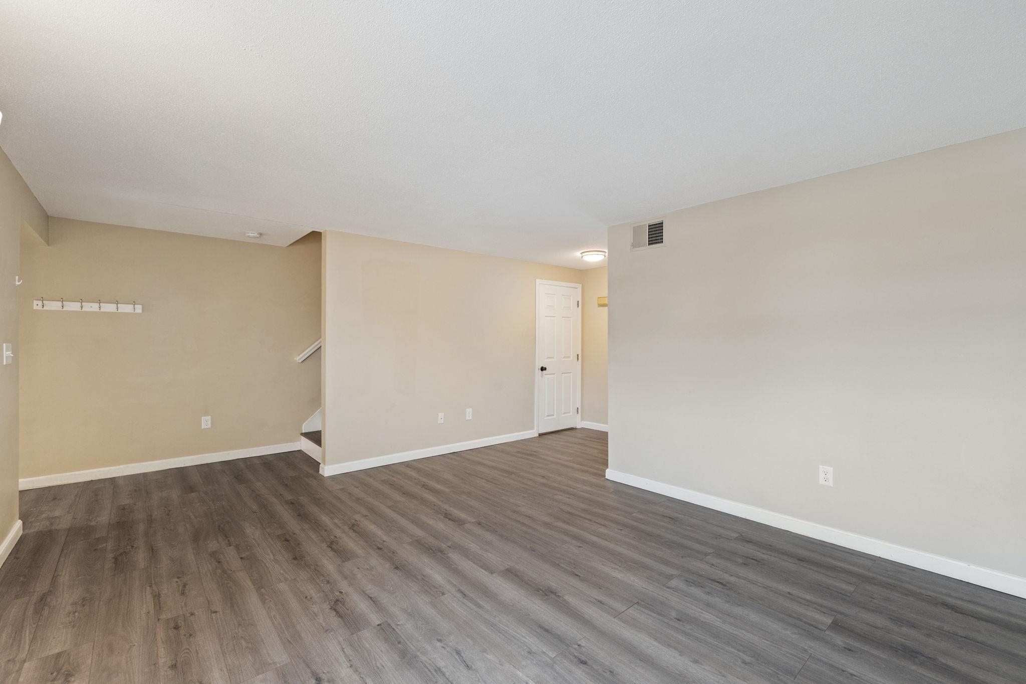 73 East Ridge Road Merrimack, NH 03054 - Photo 13 of 40