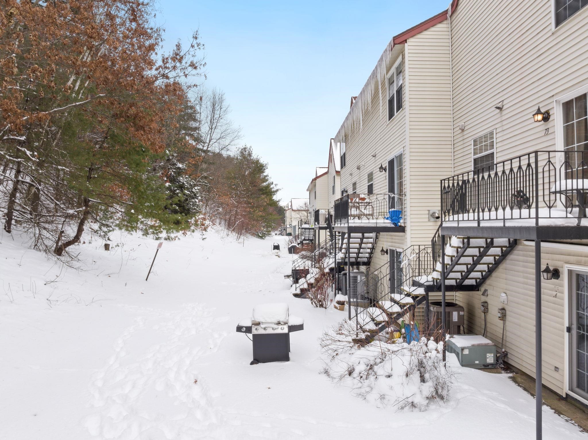 73 East Ridge Road Merrimack, NH 03054 - Photo 25 of 40