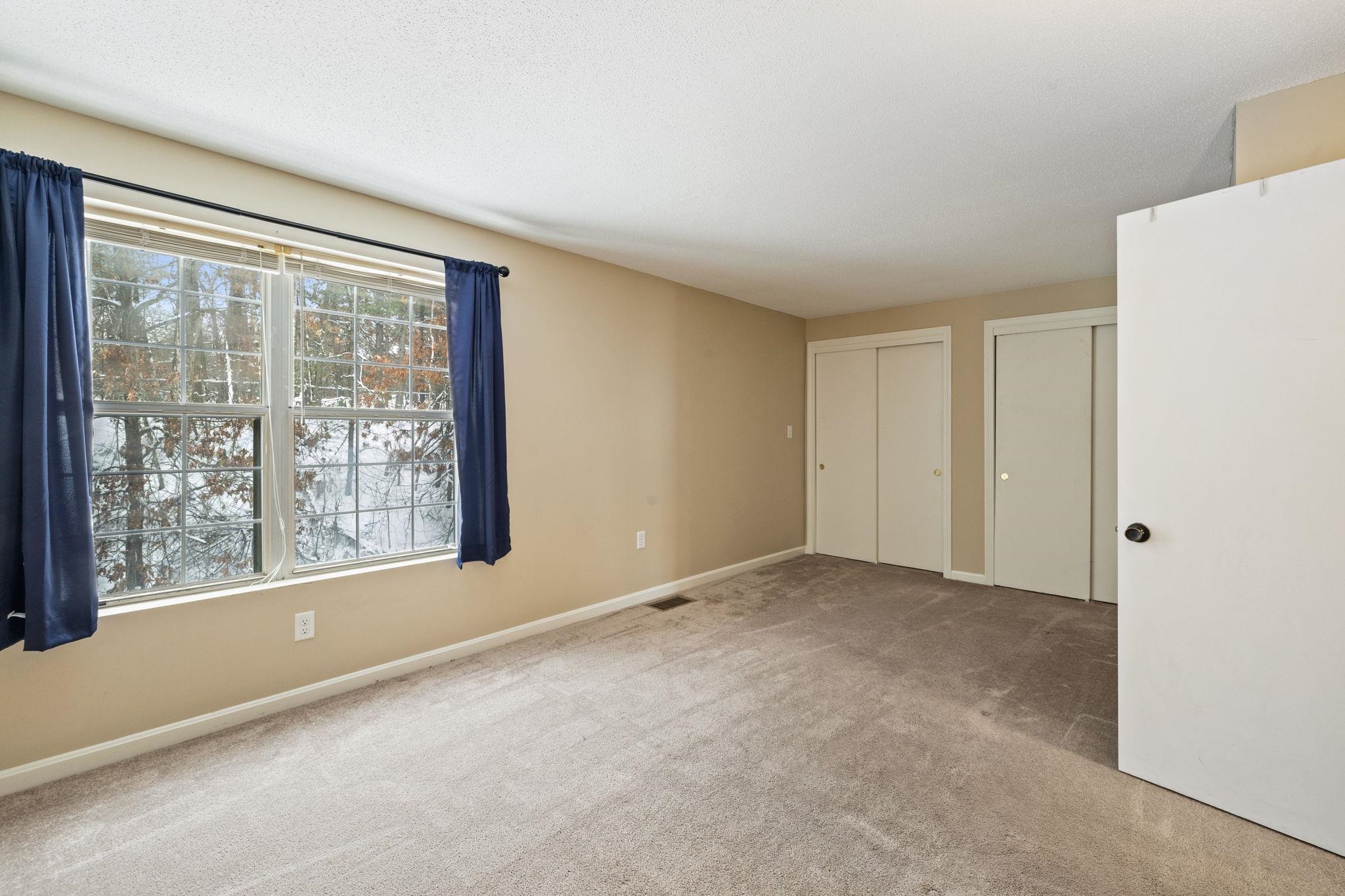 73 East Ridge Road Merrimack, NH 03054 - Photo 10 of 40