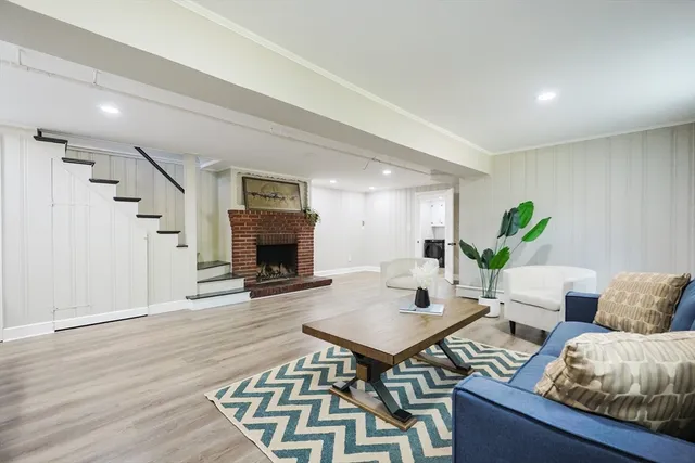 $585,000 | 256 South Main Street, Hopedale, MA 01747