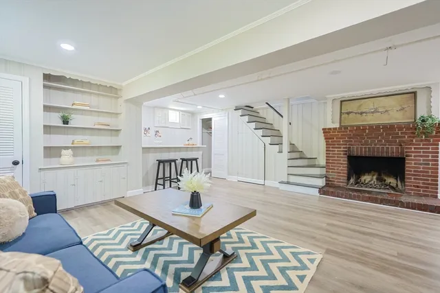 $585,000 | 256 South Main Street, Hopedale, MA 01747