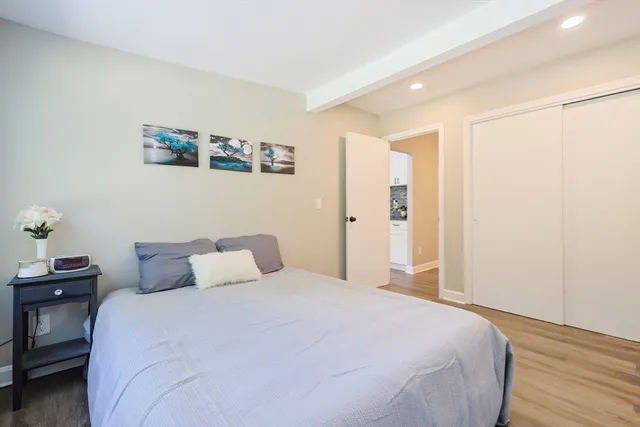 $585,000 | 256 South Main Street, Hopedale, MA 01747