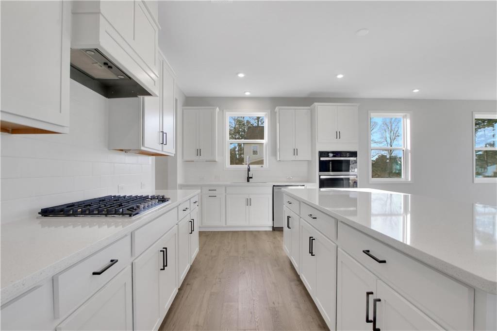 742 Crossroad Court Southwest Powder Springs, GA 30127 - Photo 9 of 26